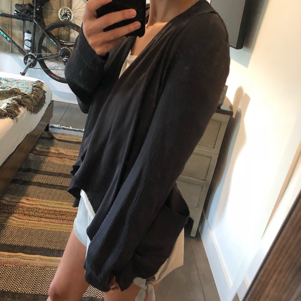 Silky Grey Flowy Jacket (thin)
